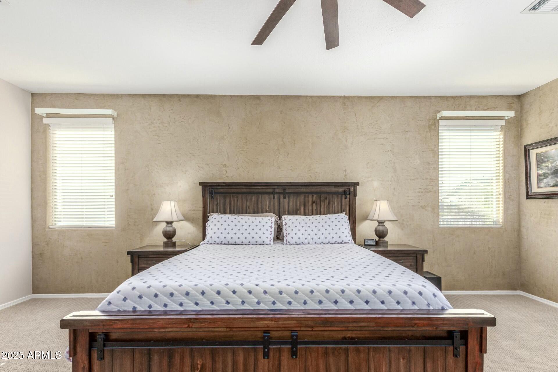 3206 West Sentinel Rock Road Phoenix, AZ 85086 - Photo 23 of 48 tempImageKNPWp4