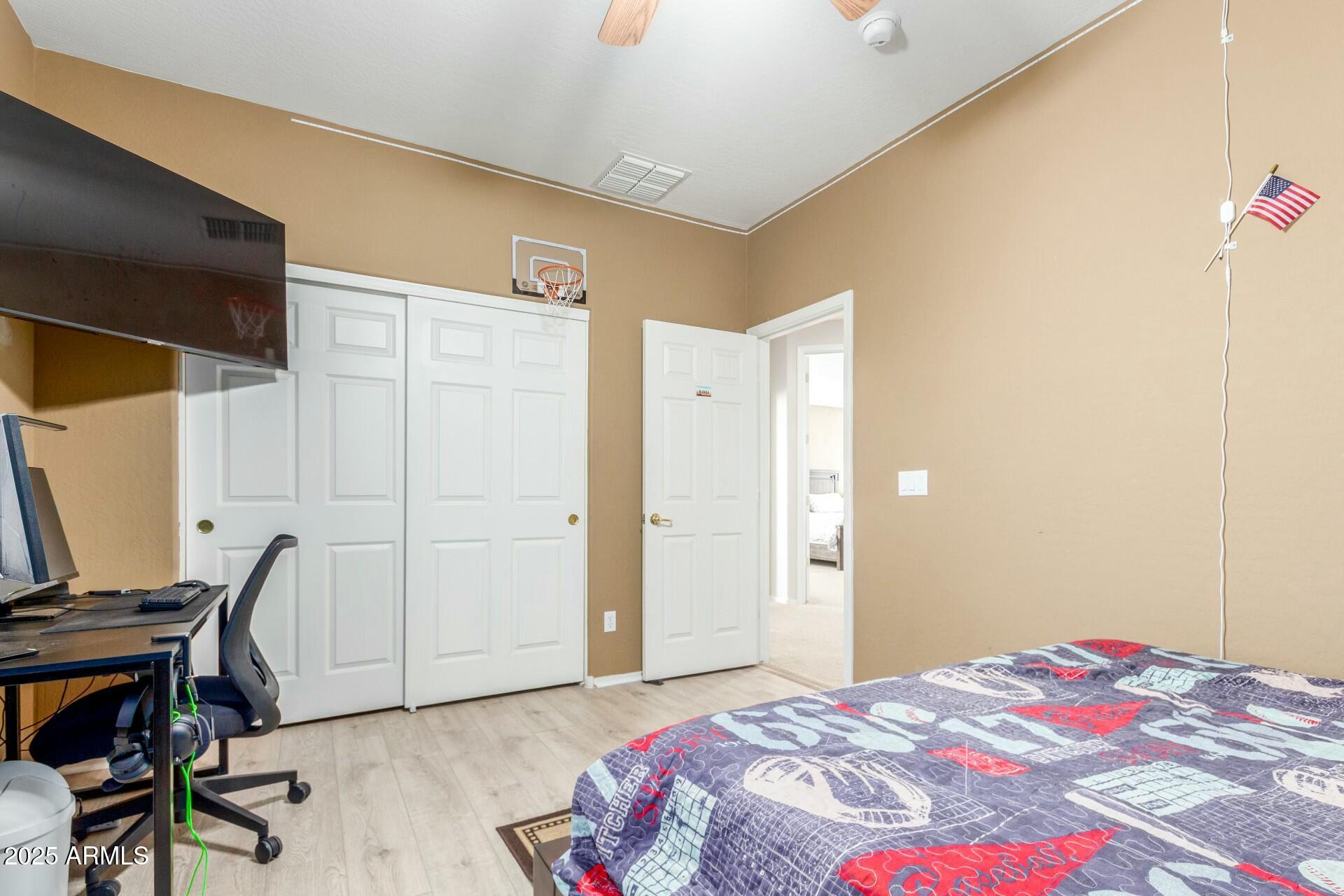 3206 West Sentinel Rock Road Phoenix, AZ 85086 - Photo 34 of 48 tempImageP25GMU