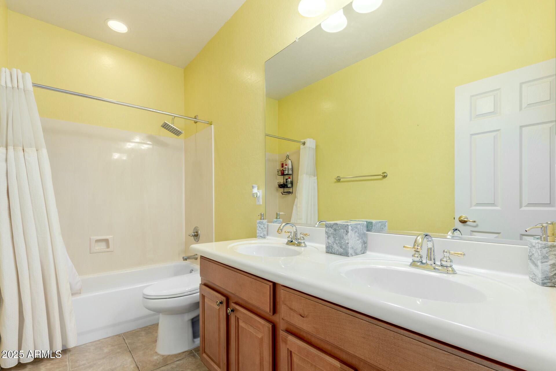 3206 West Sentinel Rock Road Phoenix, AZ 85086 - Photo 35 of 48 tempImageNS1lGs