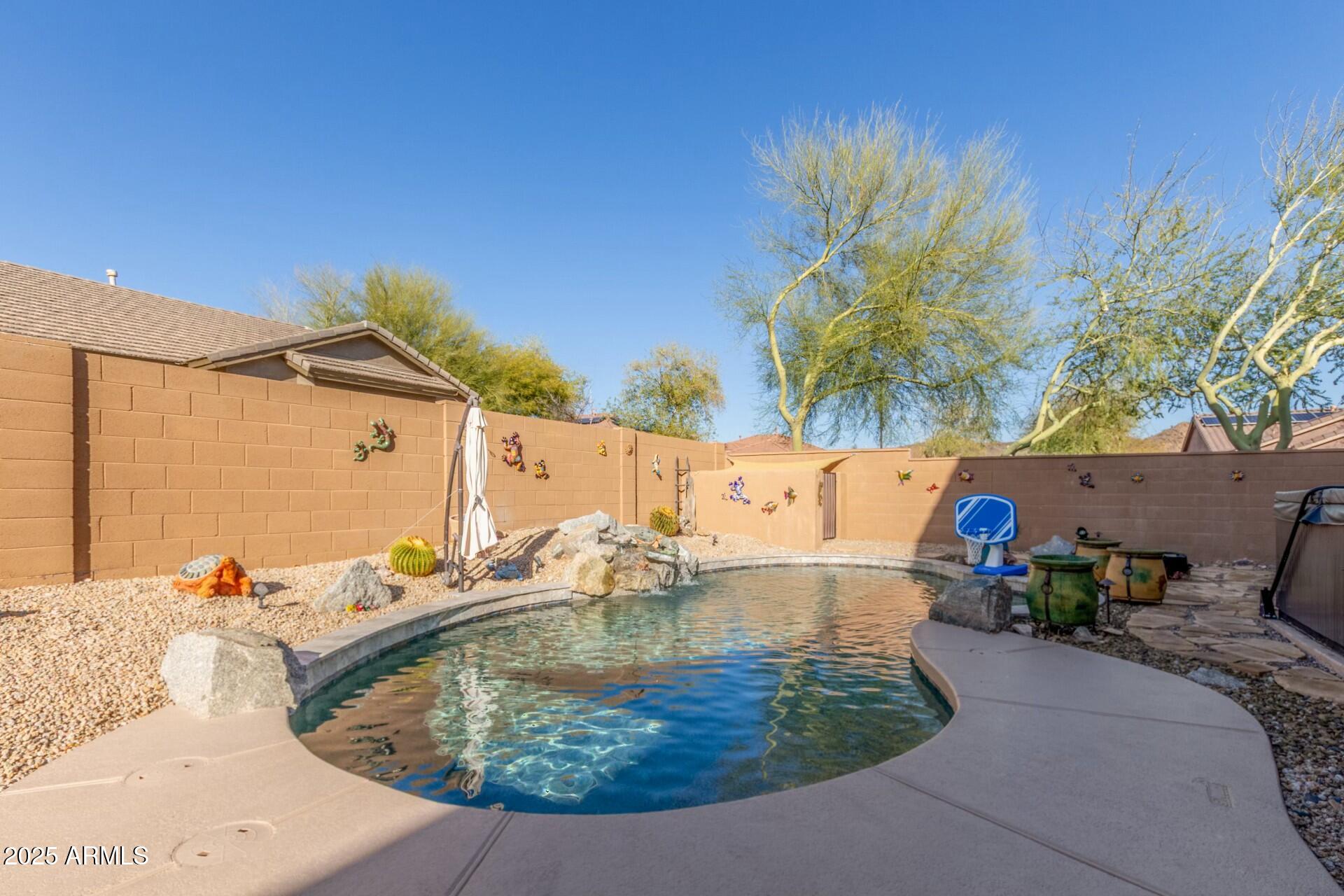 3206 West Sentinel Rock Road Phoenix, AZ 85086 - Photo 43 of 48 tempImagewj8HX8