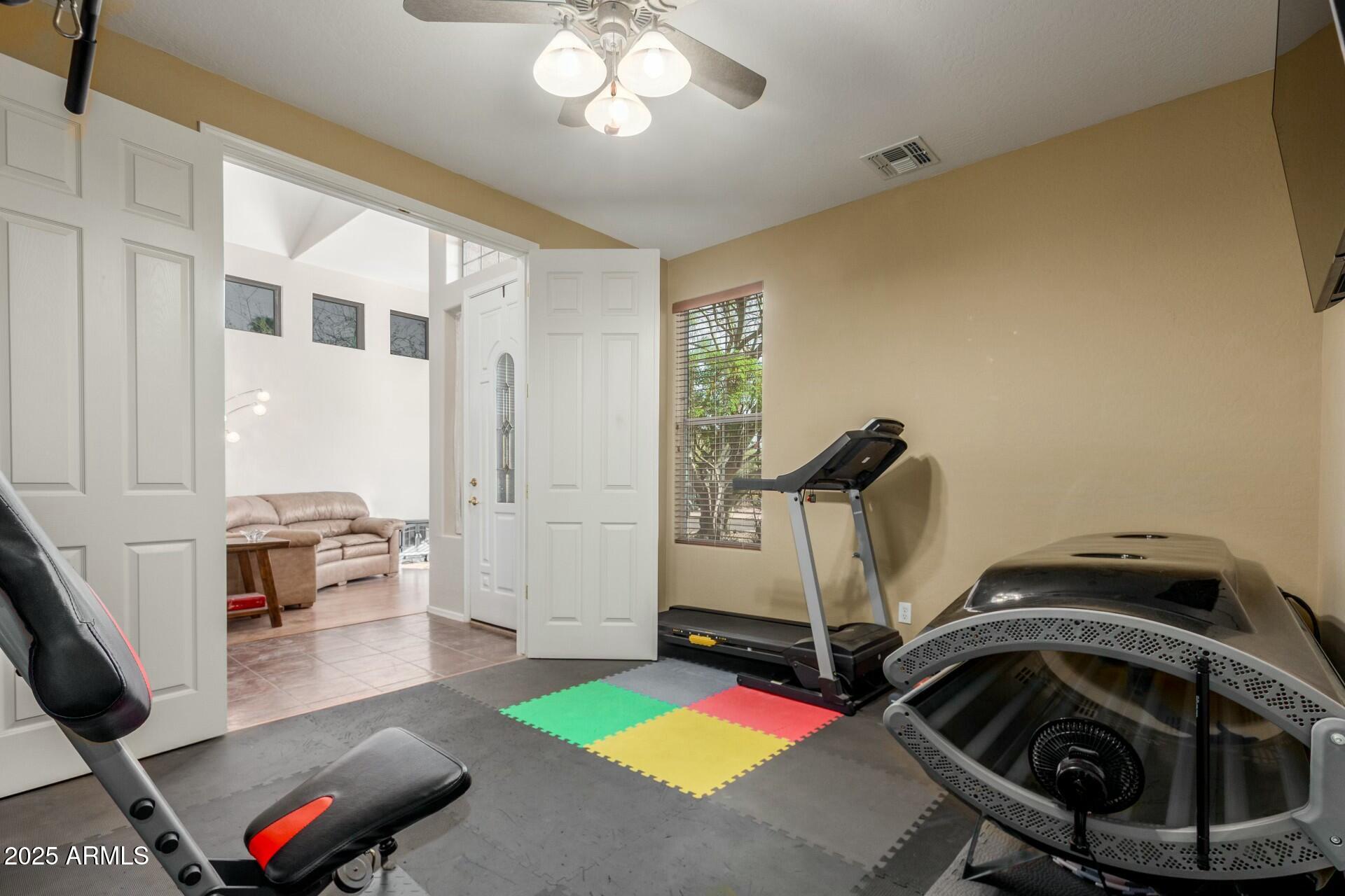 3206 West Sentinel Rock Road Phoenix, AZ 85086 - Photo 8 of 48 tempImageCQ8ymQ