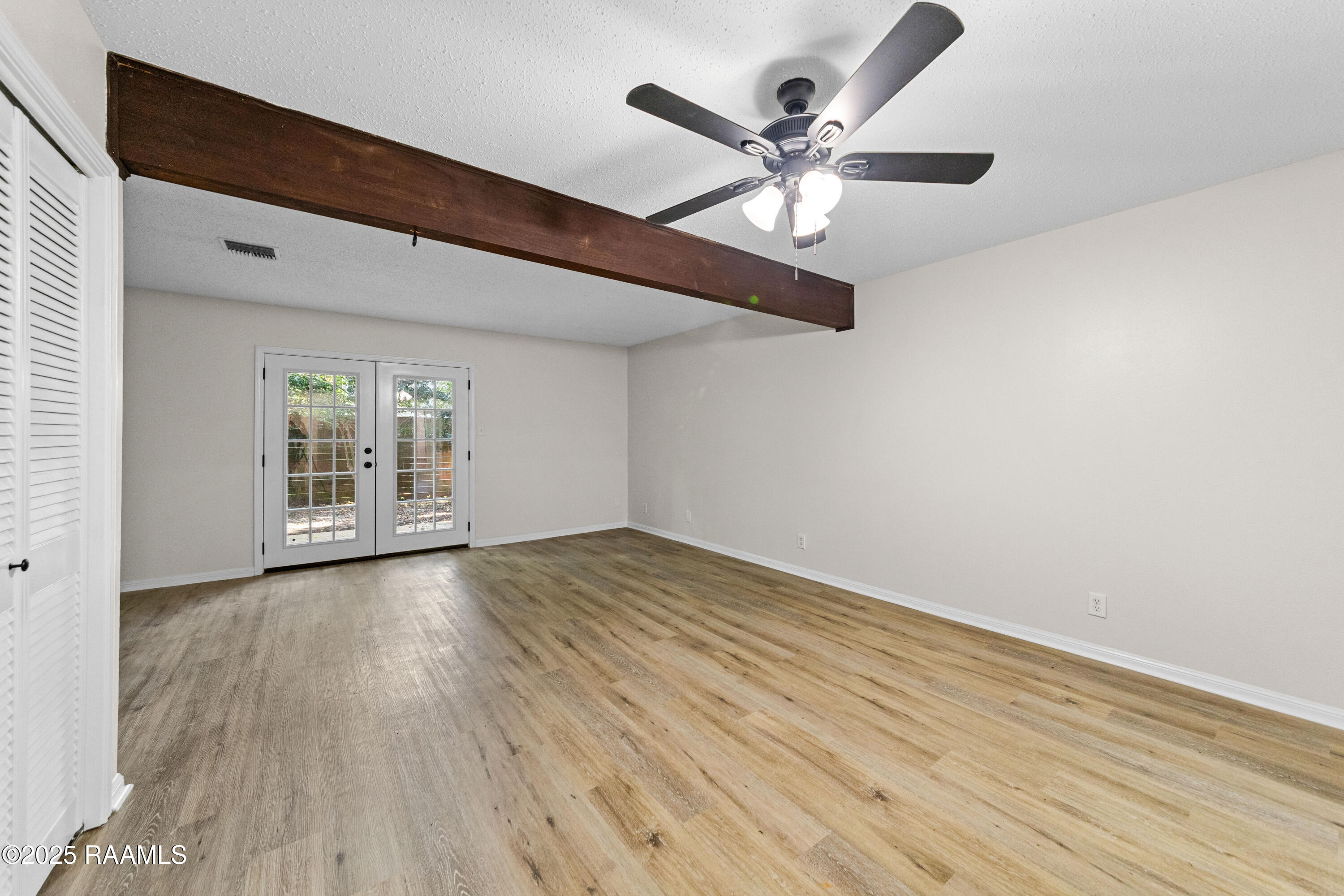 313 Sidney Martin Road Lafayette, LA 70507 - Photo 2 of 22 313 Sidney Martin-11