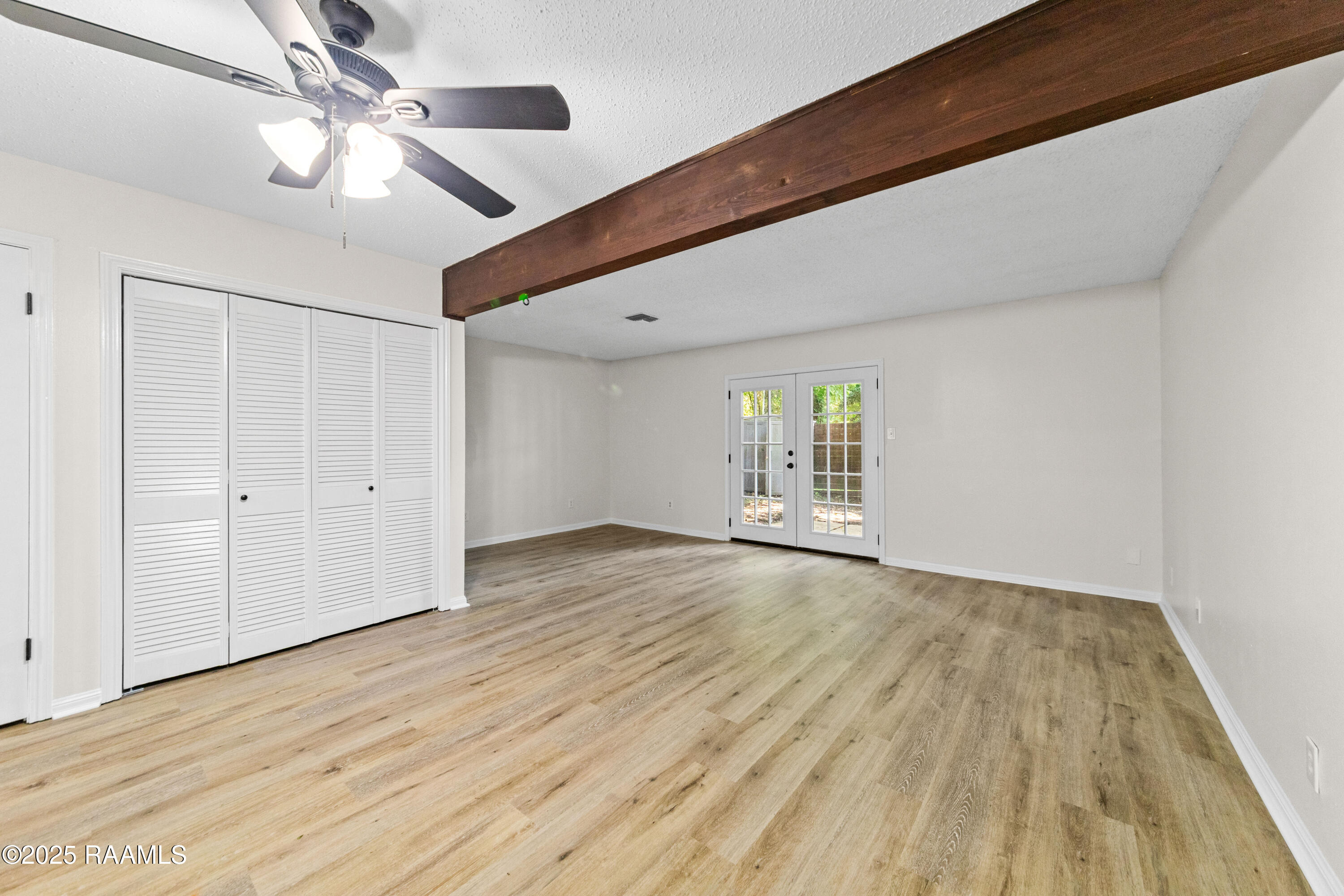 313 Sidney Martin Road Lafayette, LA 70507 - Photo 3 of 22 313 Sidney Martin-14