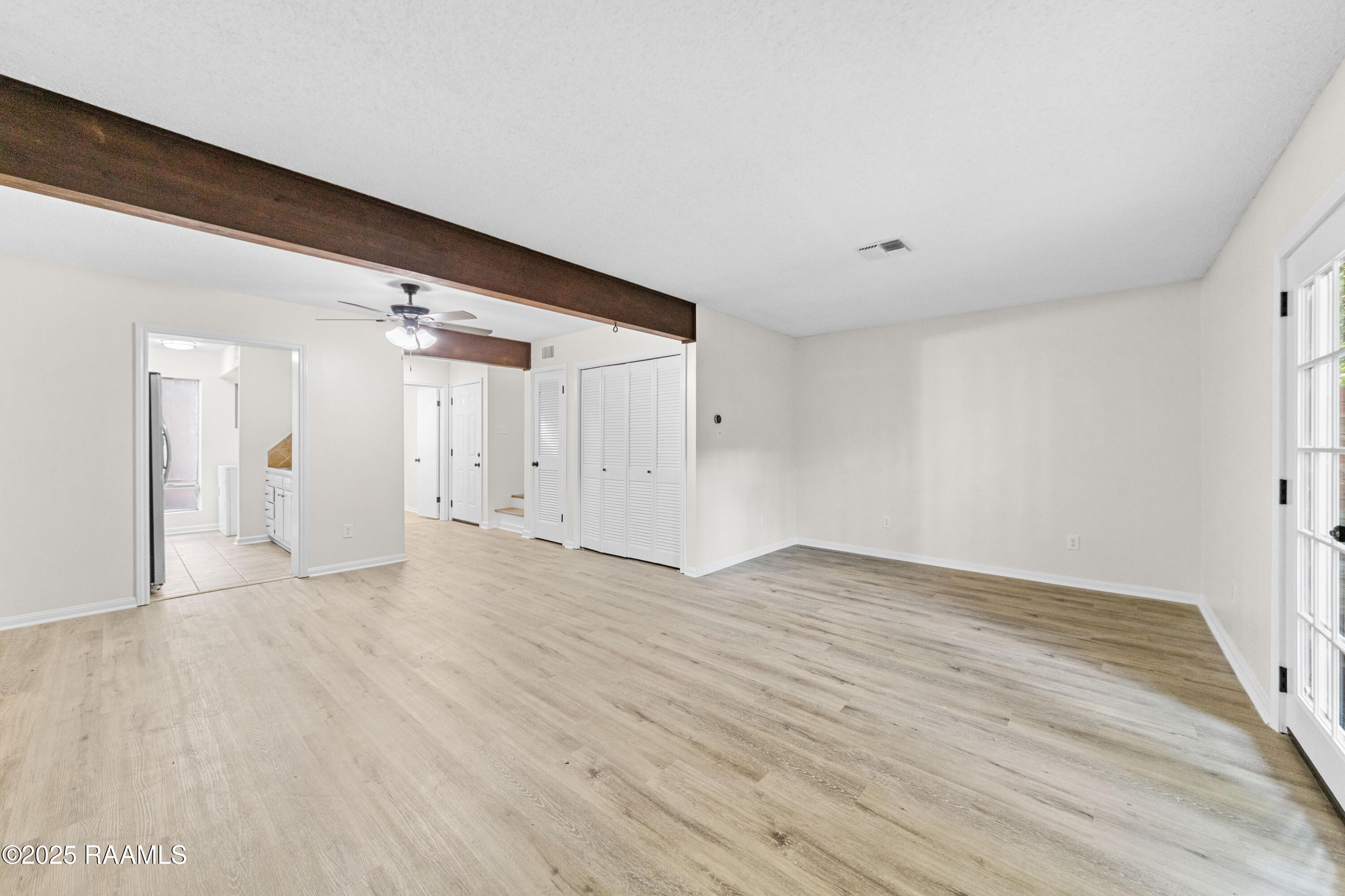 313 Sidney Martin Road Lafayette, LA 70507 - Photo 4 of 22 313 Sidney Martin-17