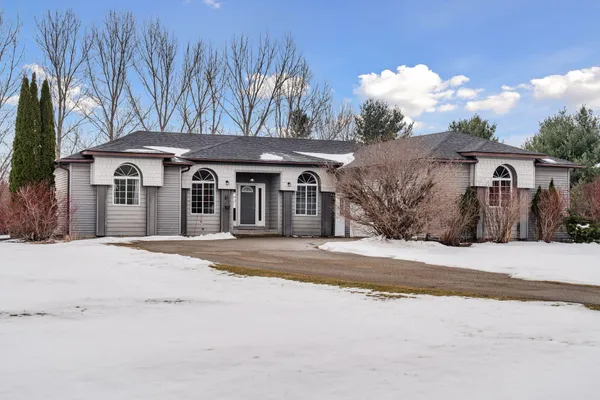 $479,900 | N5694 1245th Street, Prescott, WI 54021