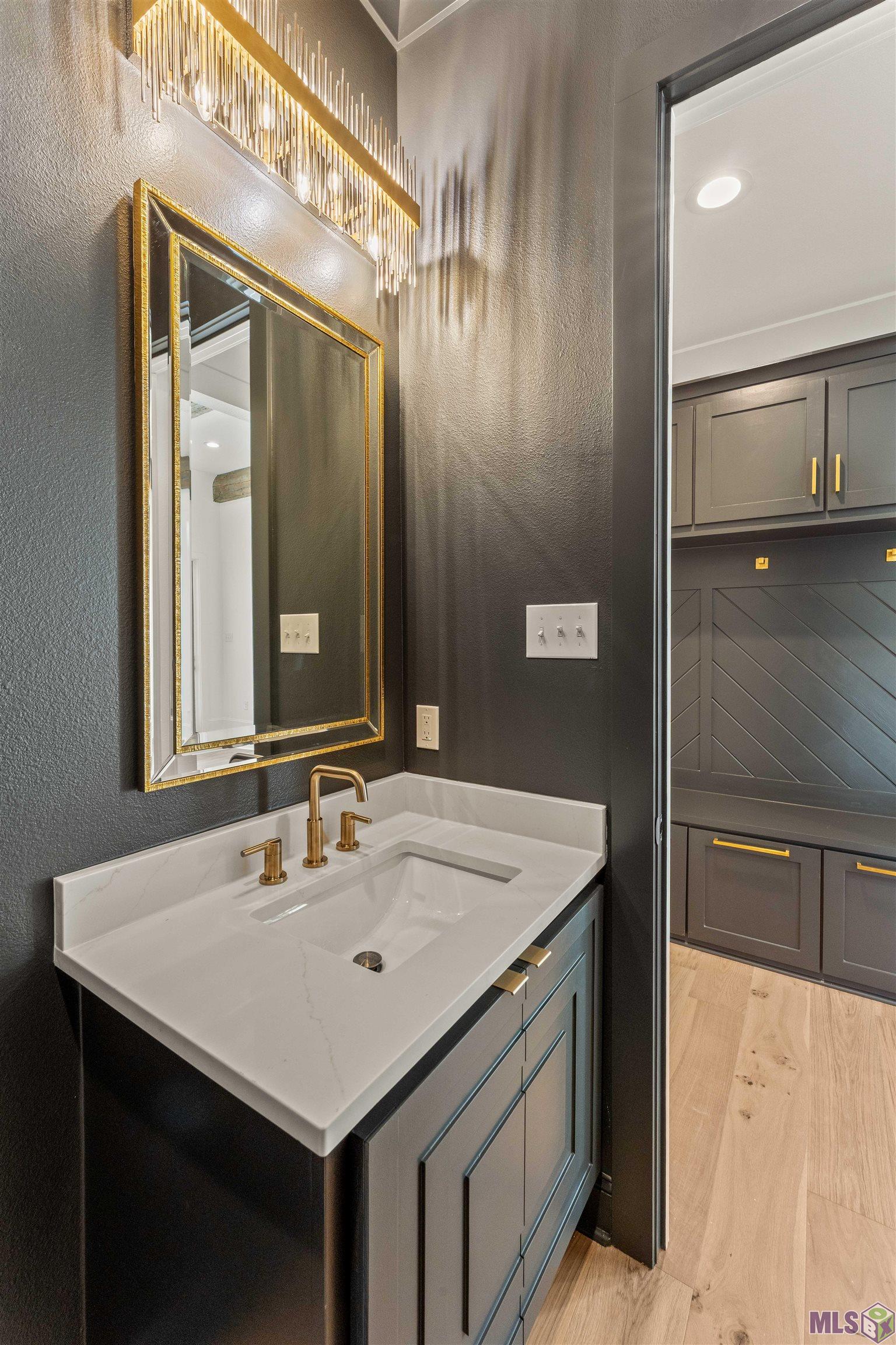9189 Hillon Hood Road Denham Springs, LA 70726 - Photo 17 of 41 Color Drenched Powder Bath !