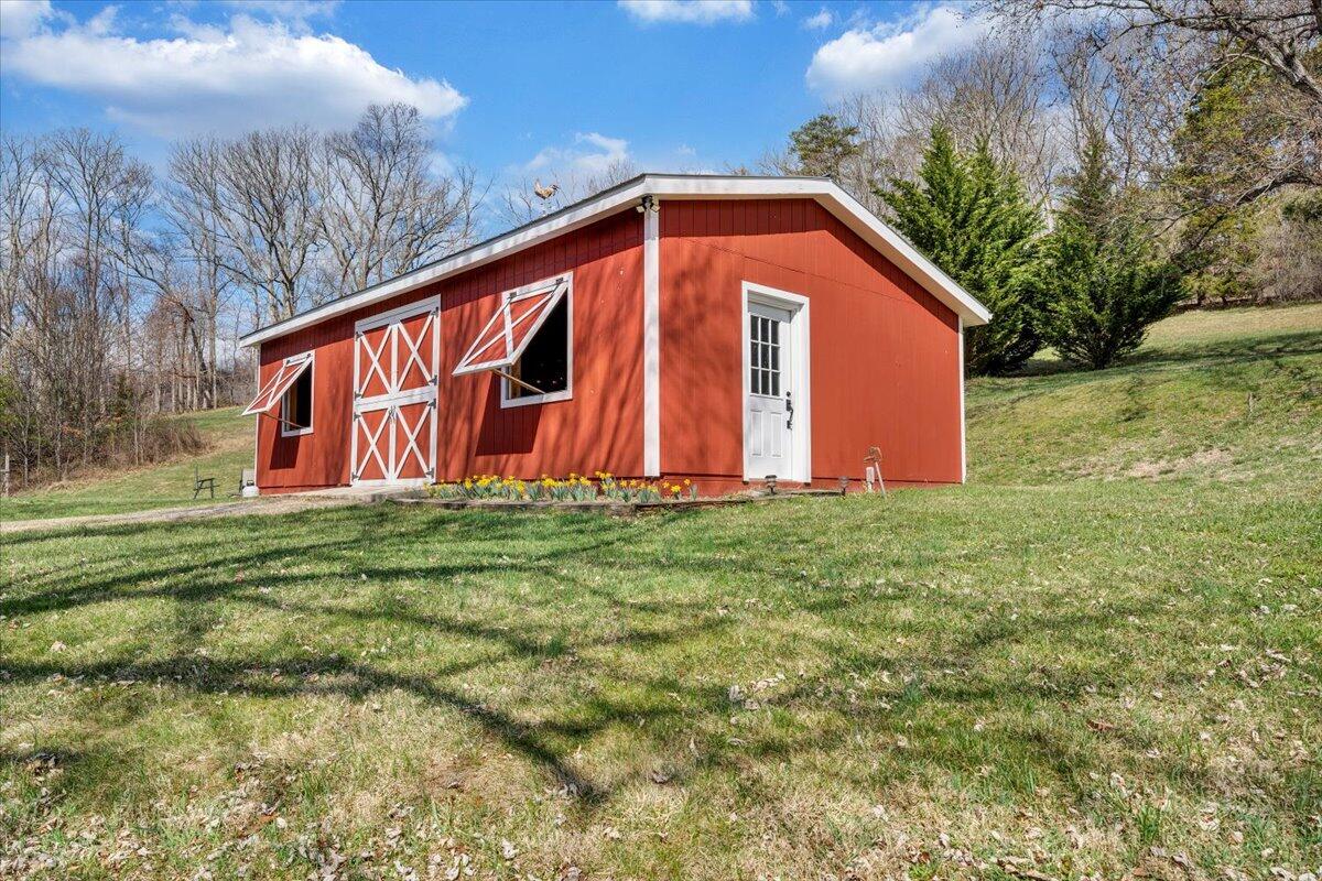 563 Mt Atlas Road Lexington, VA 24450 - Photo 54 of 79 54-MIB05870