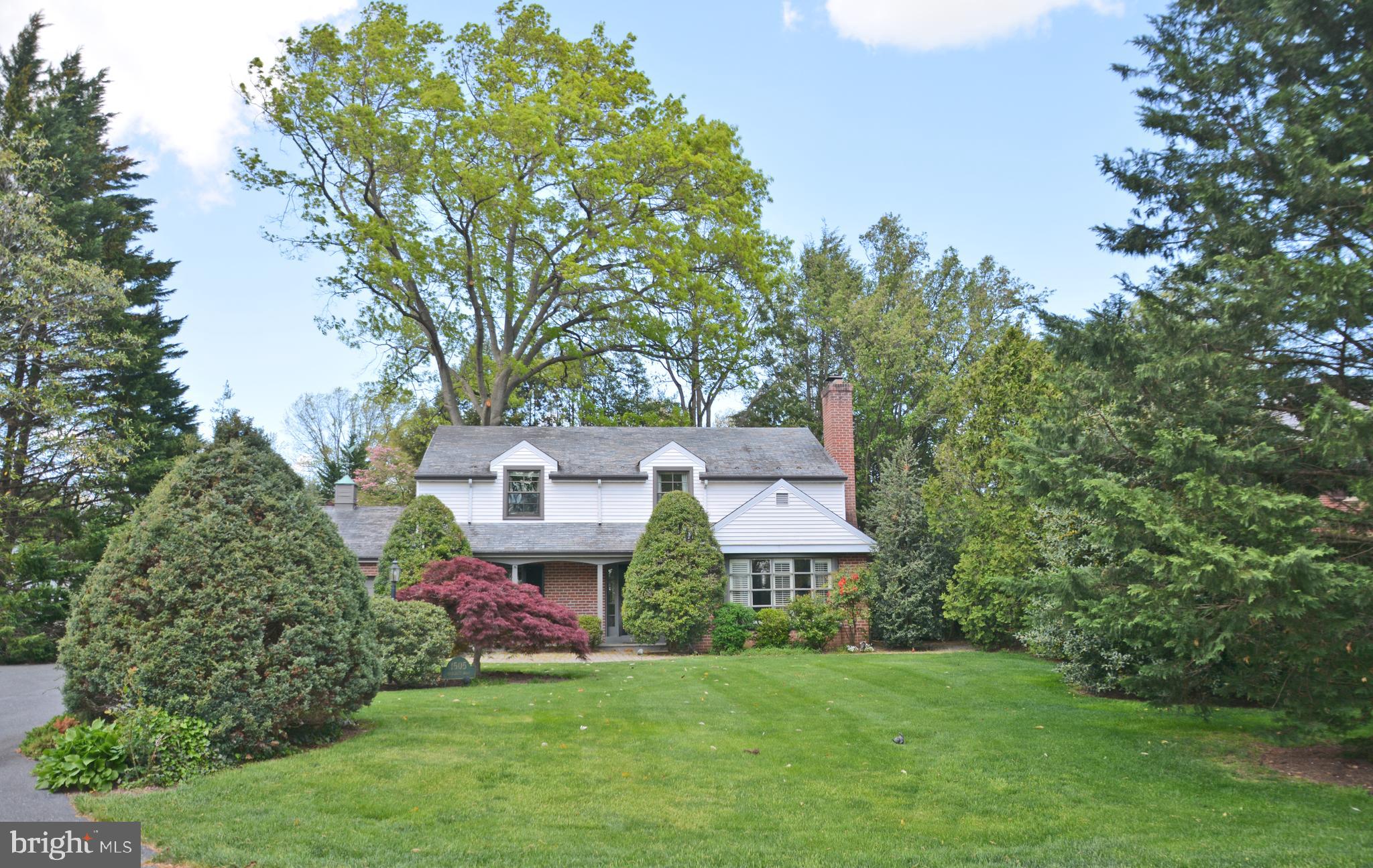 1505 Hillcrest Road Lancaster, PA 17603 - Photo 1 of 64 Welcome to 1505 Hillcrest Road!