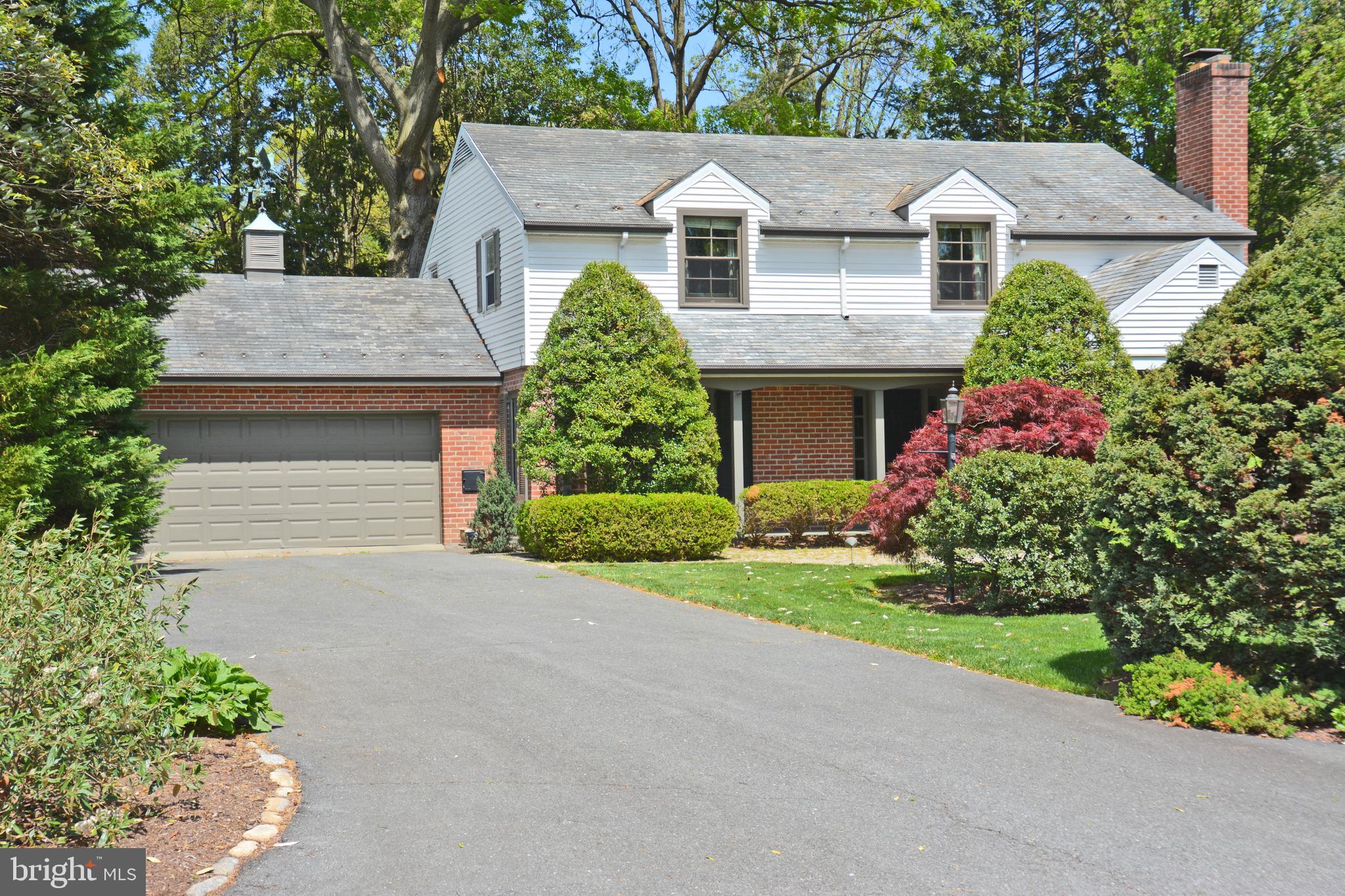 1505 Hillcrest Road Lancaster, PA 17603 - Photo 4 of 64 Gallery Image 4