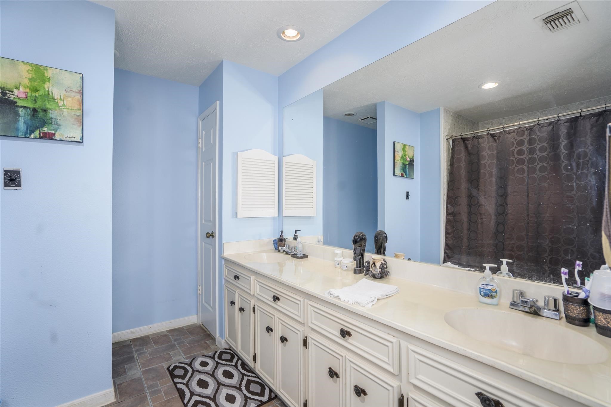 10763 Sandpiper Drive Houston, TX 77096 - Photo 6 of 26