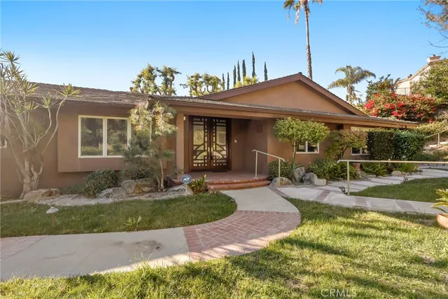 $1,800,000 | 3103 Flintridge Drive, Fullerton, CA 92835