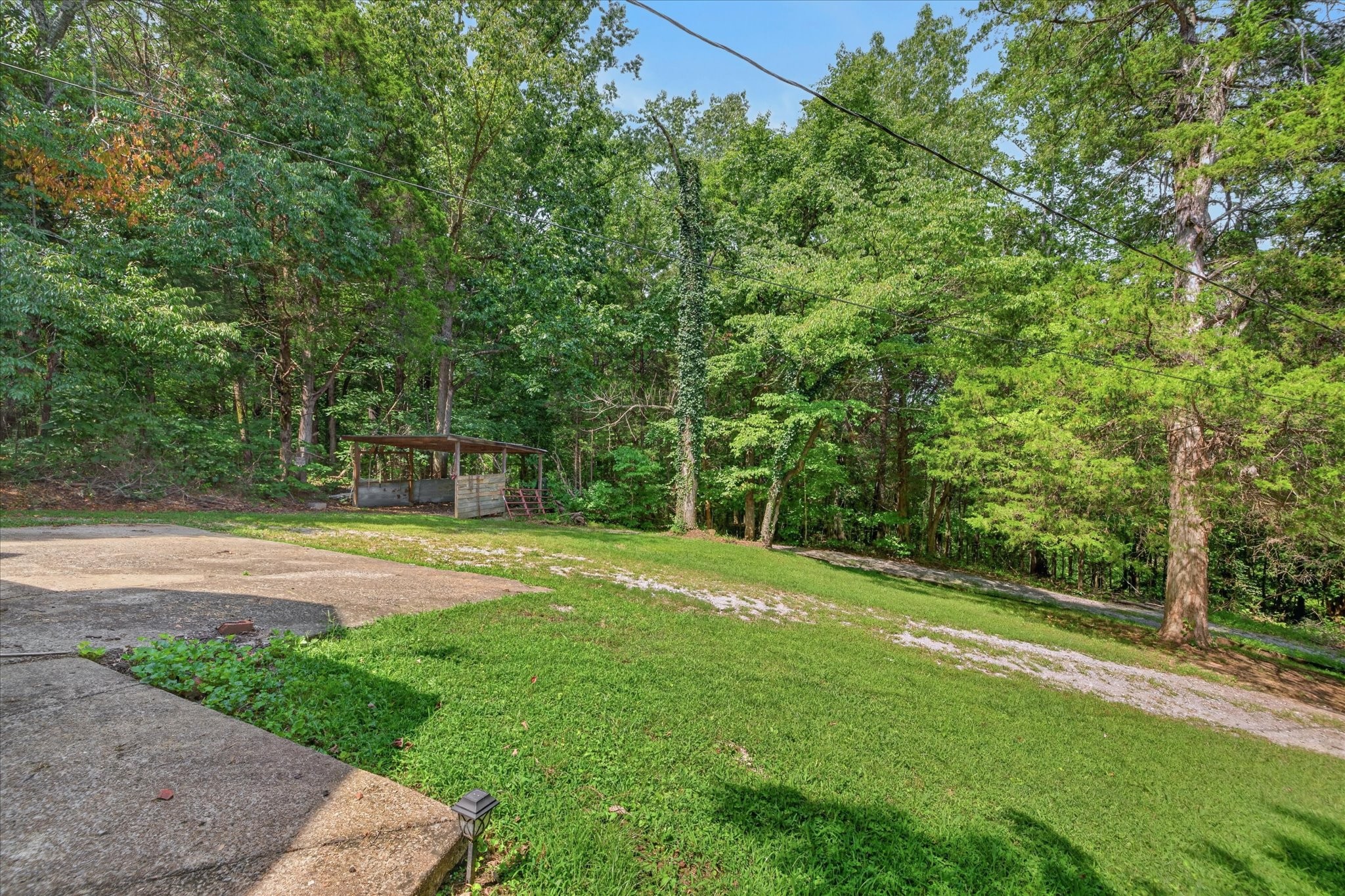4036 Vernon Creek Road Cunningham, TN 37052 - Photo 29 of 33 Gallery Image 29