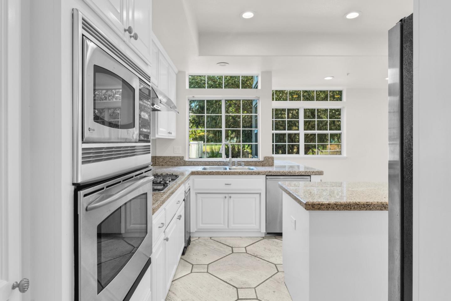 14475 Mountain Quail Road Salinas, CA 93908 - Photo 11 of 43 Gallery Image 11