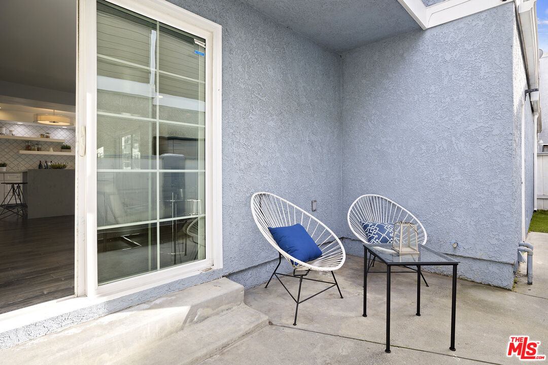 2210 Bataan Road, Unit 1A Redondo Beach, CA 90278 - Photo 8 of 20 Gallery Image 8