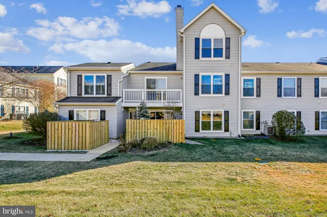 $344,900 | 18206 Rolling Meadow Way, Unit 182, Olney, MD 20832
