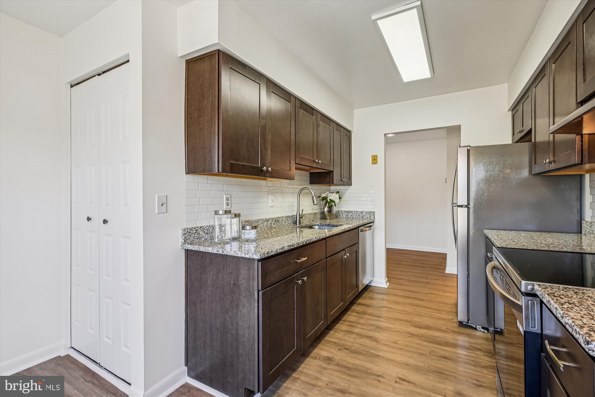 18206 Rolling Meadow Way, Unit 182 Olney, MD 20832 - Photo 22 of 44 Kitchen