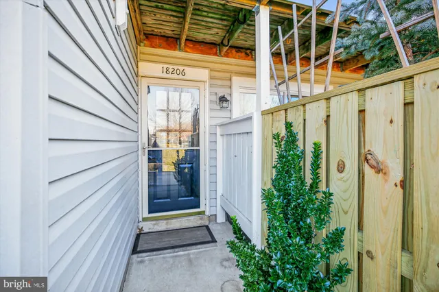 $344,900 | 18206 Rolling Meadow Way, Unit 182, Olney, MD 20832