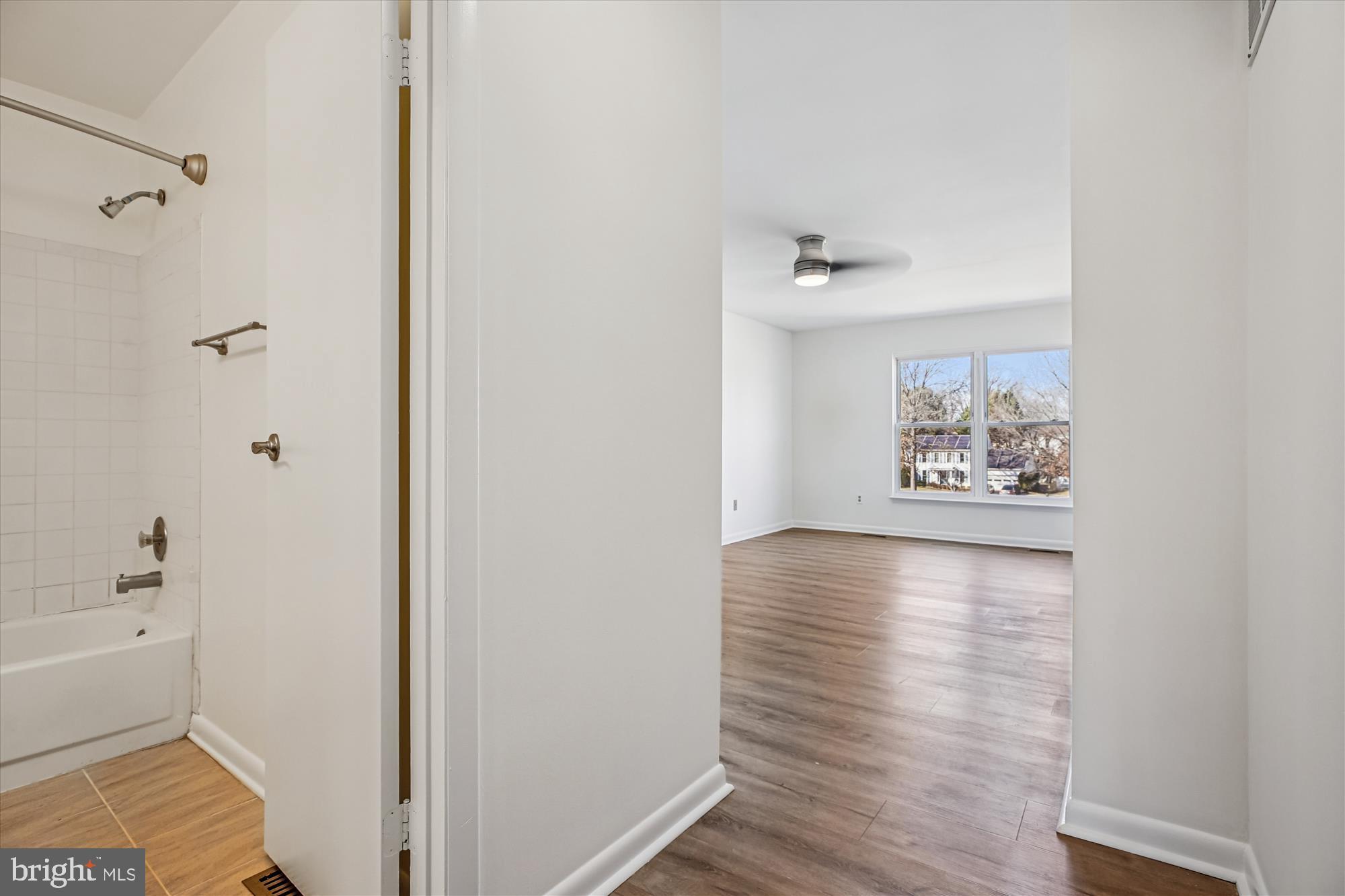 18206 Rolling Meadow Way, Unit 182 Olney, MD 20832 - Photo 33 of 44 Primary Bedroom