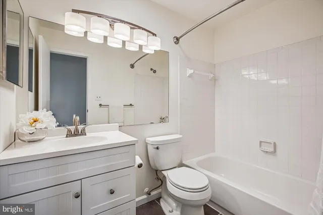 $344,900 | 18206 Rolling Meadow Way, Unit 182, Olney, MD 20832