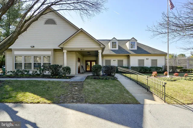 $344,900 | 18206 Rolling Meadow Way, Unit 182, Olney, MD 20832