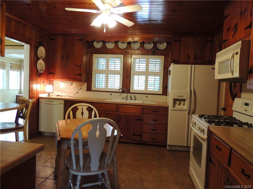 141 Maple Street Rutherfordton, NC 28139 - Photo 11 of 31 Gallery Image 11
