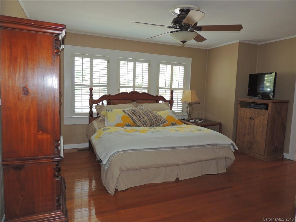 141 Maple Street Rutherfordton, NC 28139 - Photo 18 of 31 Gallery Image 18