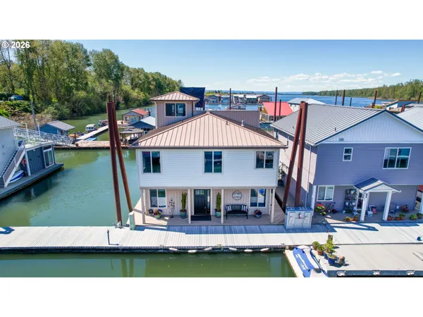 $749,000 | 18525 Northeast Marine Drive, Unit E3, Portland, OR 97230