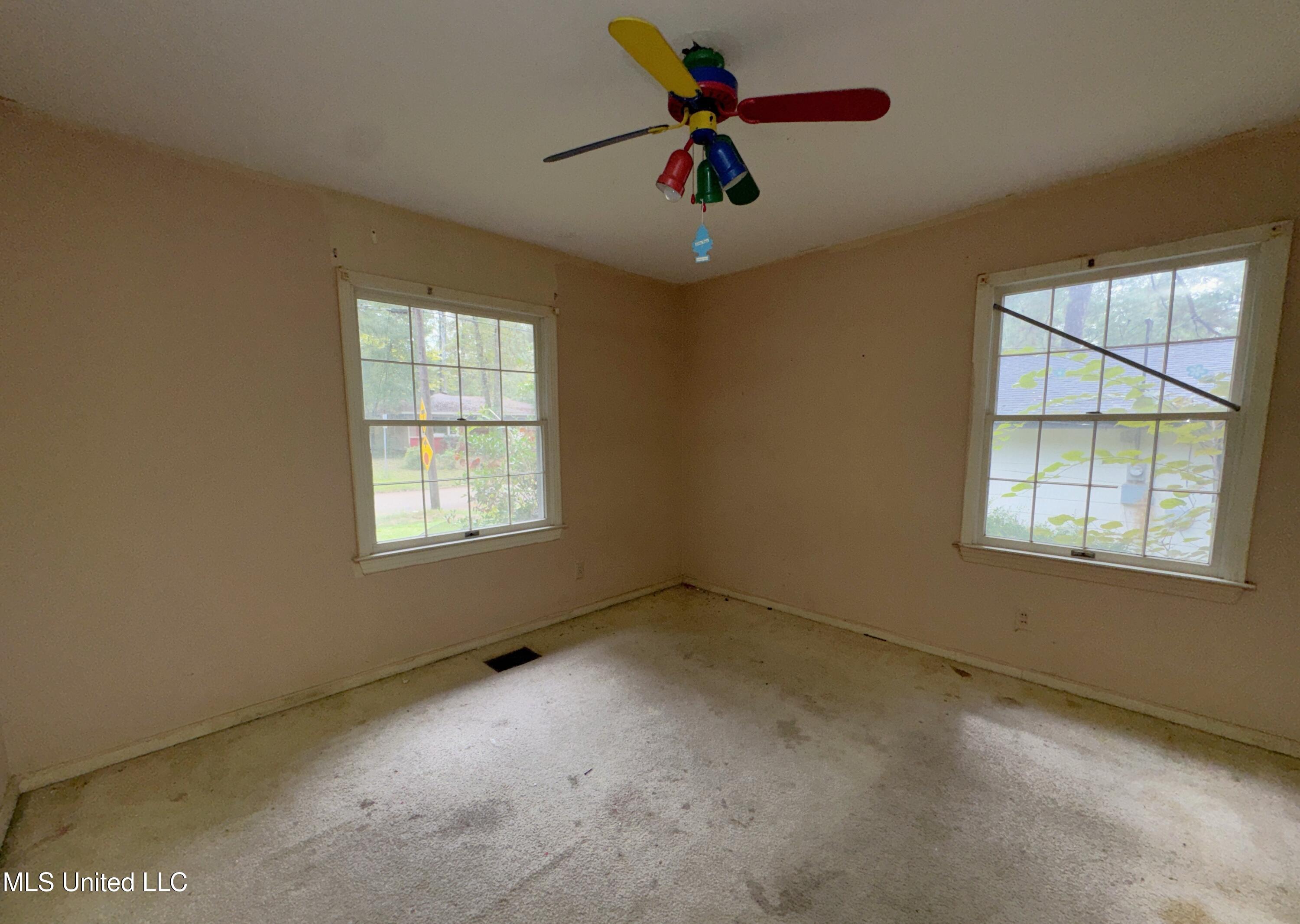 3143 Revere Street Jackson, MS 39212 - Photo 9 of 12 IMG_6178