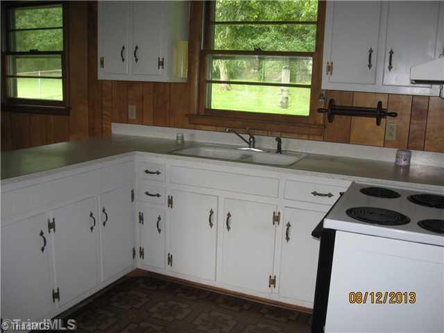 205 Ivey Road Graham, NC 27253 - Photo 13 of 16 Exterior Front. Kitchen