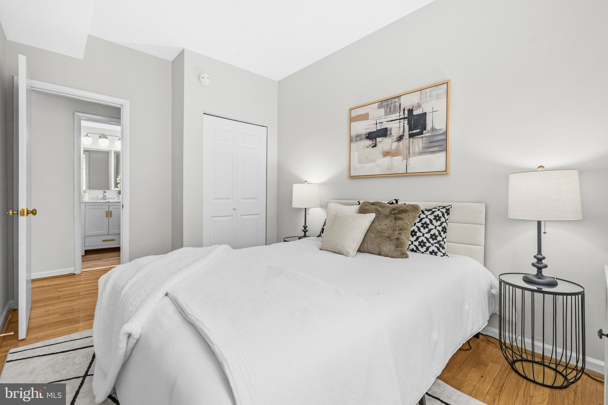 1763 Columbia Road Northwest, Unit 409 Washington, DC 20009 - Photo 17 of 20