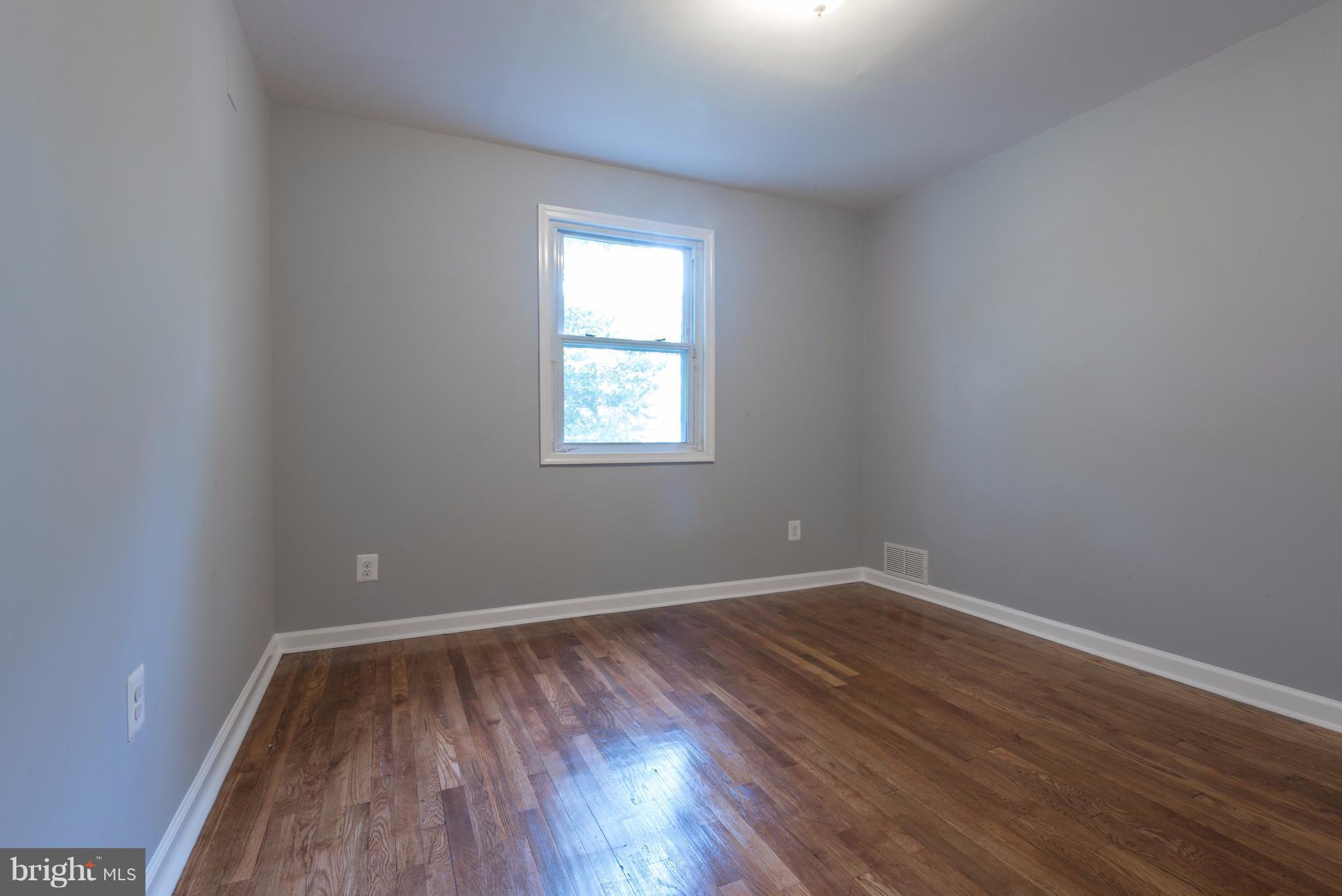 451 Old Home Road Baltimore, MD 21206 - Photo 21 of 28 Bedroom