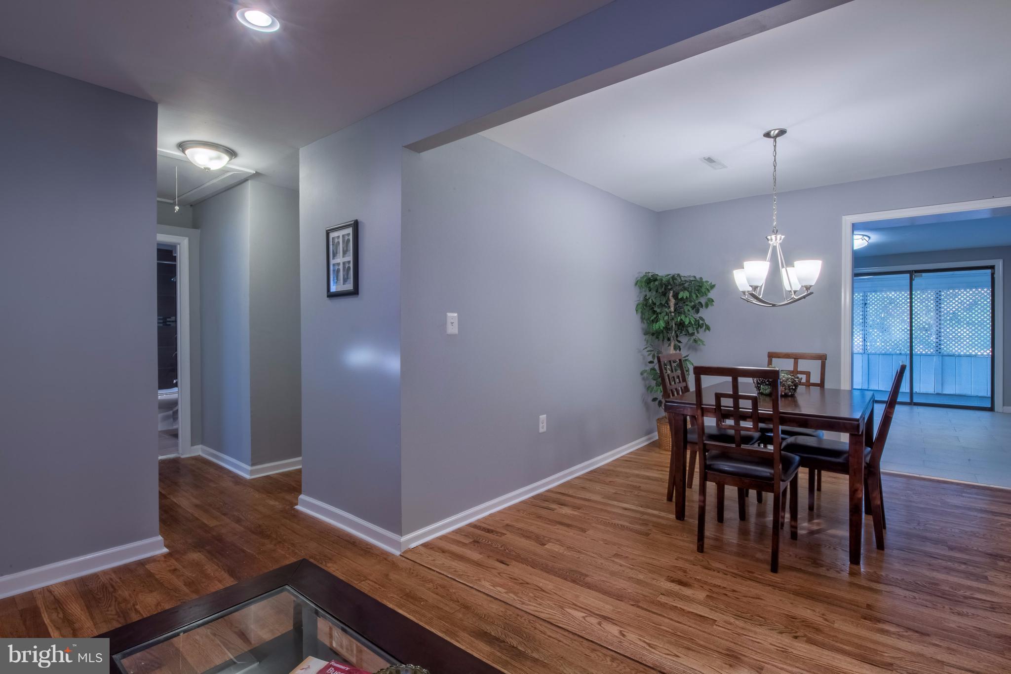 451 Old Home Road Baltimore, MD 21206 - Photo 23 of 28 Dining Room
