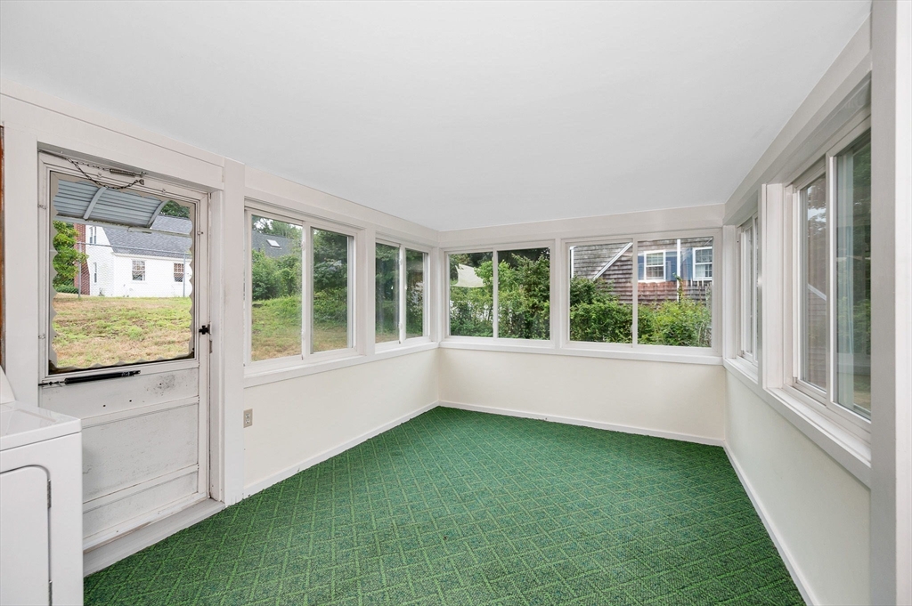 25 Davis Road Methuen, MA 01844 - Photo 23 of 30 Gallery Image 23