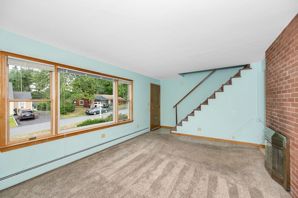 25 Davis Road Methuen, MA 01844 - Photo 8 of 30 Gallery Image 8