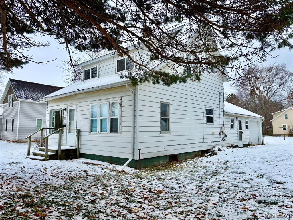421 Lytle Avenue Harbor Beach, MI 48441 - Photo 25 of 27
