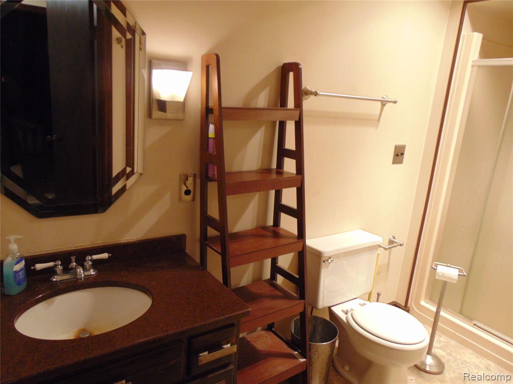 1649 Maple Point Road Beaverton, MI 48612 - Photo 20 of 25