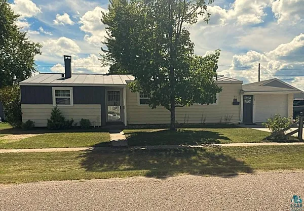 $159,900 | 32 Astor Road, Babbitt, MN 55706
