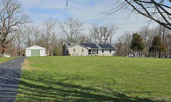 $450,000 | 12051 Vista Drive, Wright City, MO 63390