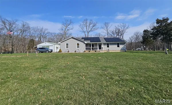$450,000 | 12051 Vista Drive, Wright City, MO 63390