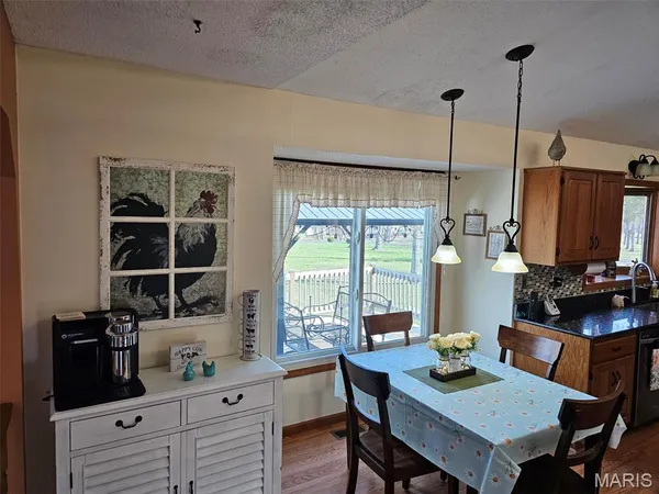 $450,000 | 12051 Vista Drive, Wright City, MO 63390