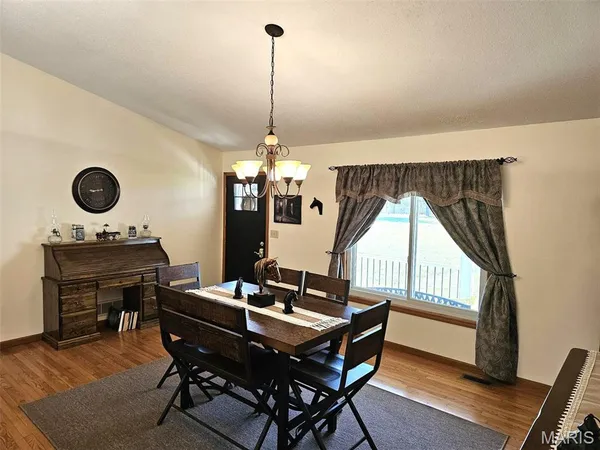 $450,000 | 12051 Vista Drive, Wright City, MO 63390