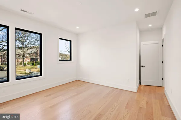 $3,697,000 | 3108 6th Street North, Arlington, VA 22201