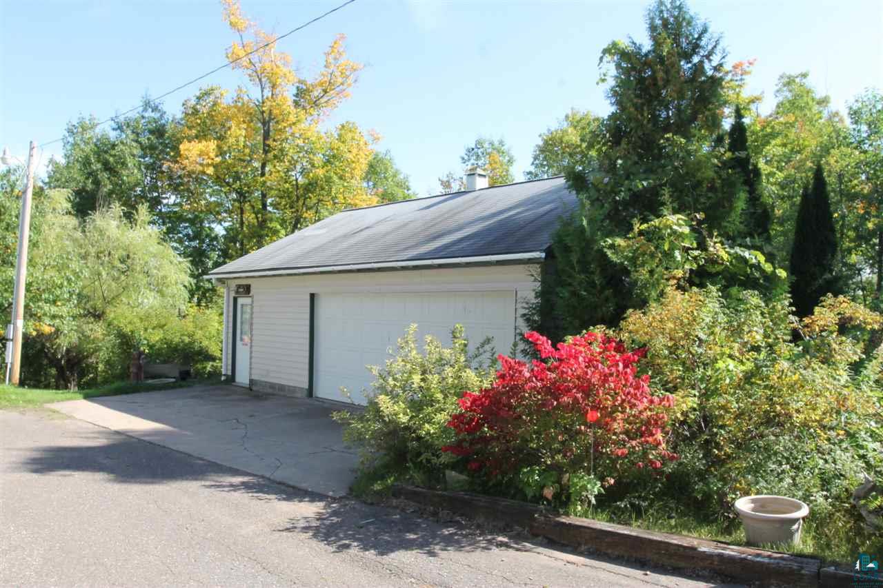 93800 Little Sand Bay Road Bayfield, WI 54814 - Photo 3 of 16 Gallery Image 3