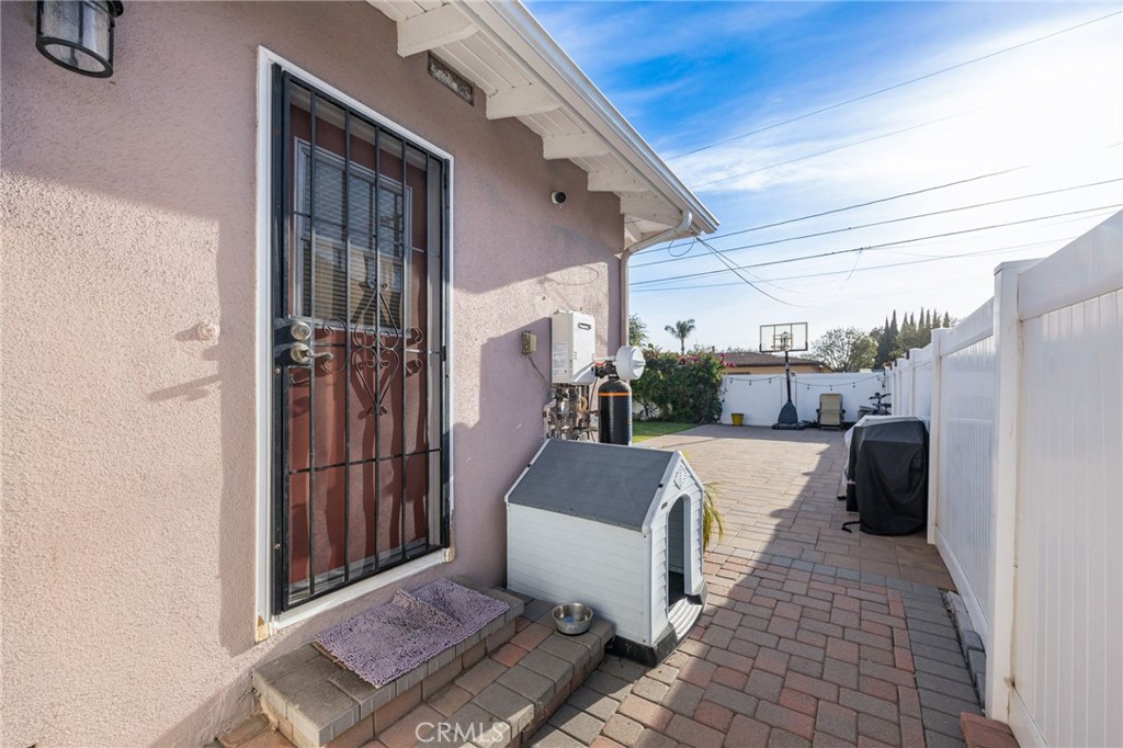 10909 Gladhill Road Whittier, CA 90604 - Photo 29 of 37