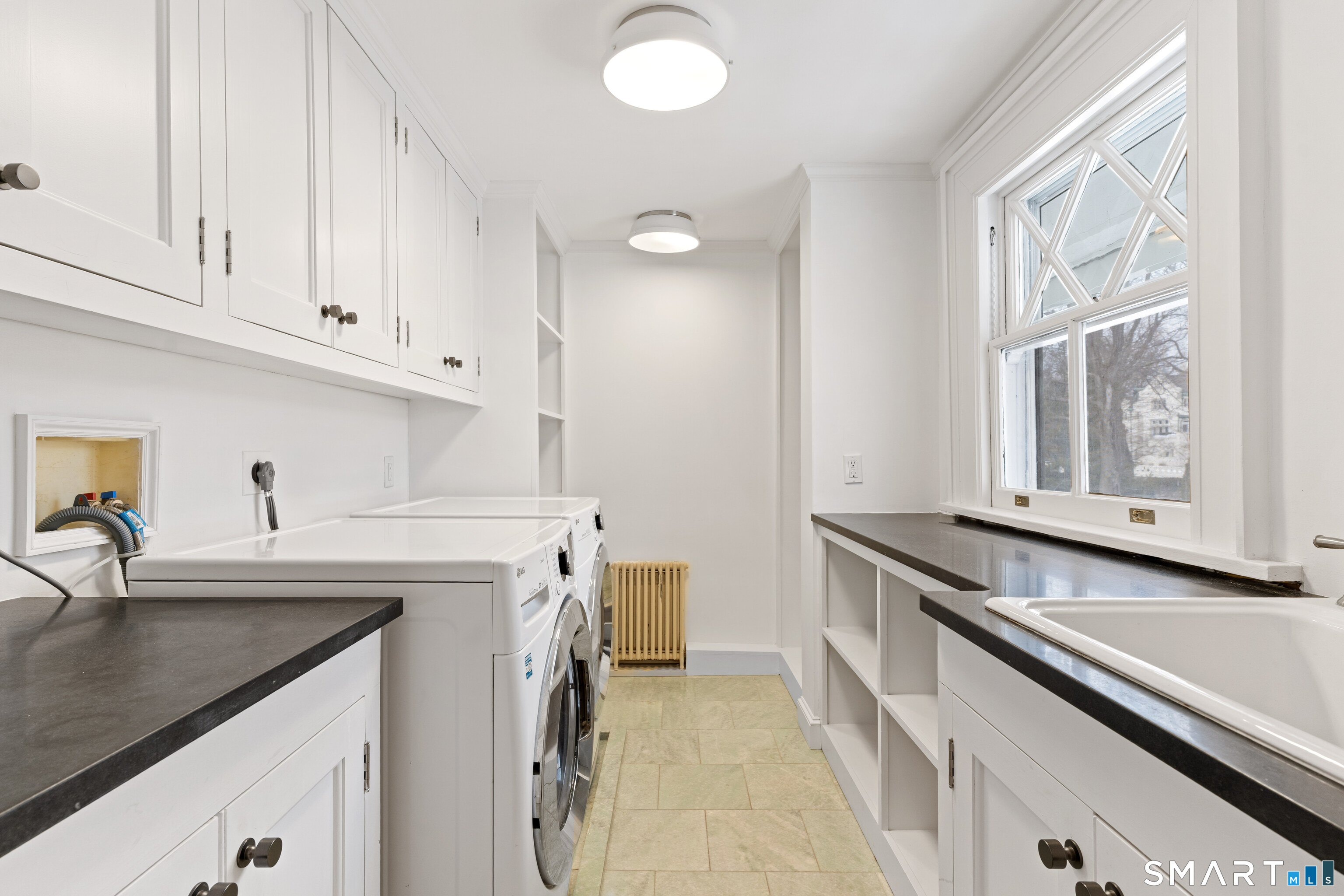 40 Rogers Road Stamford, CT 06902 - Photo 26 of 40