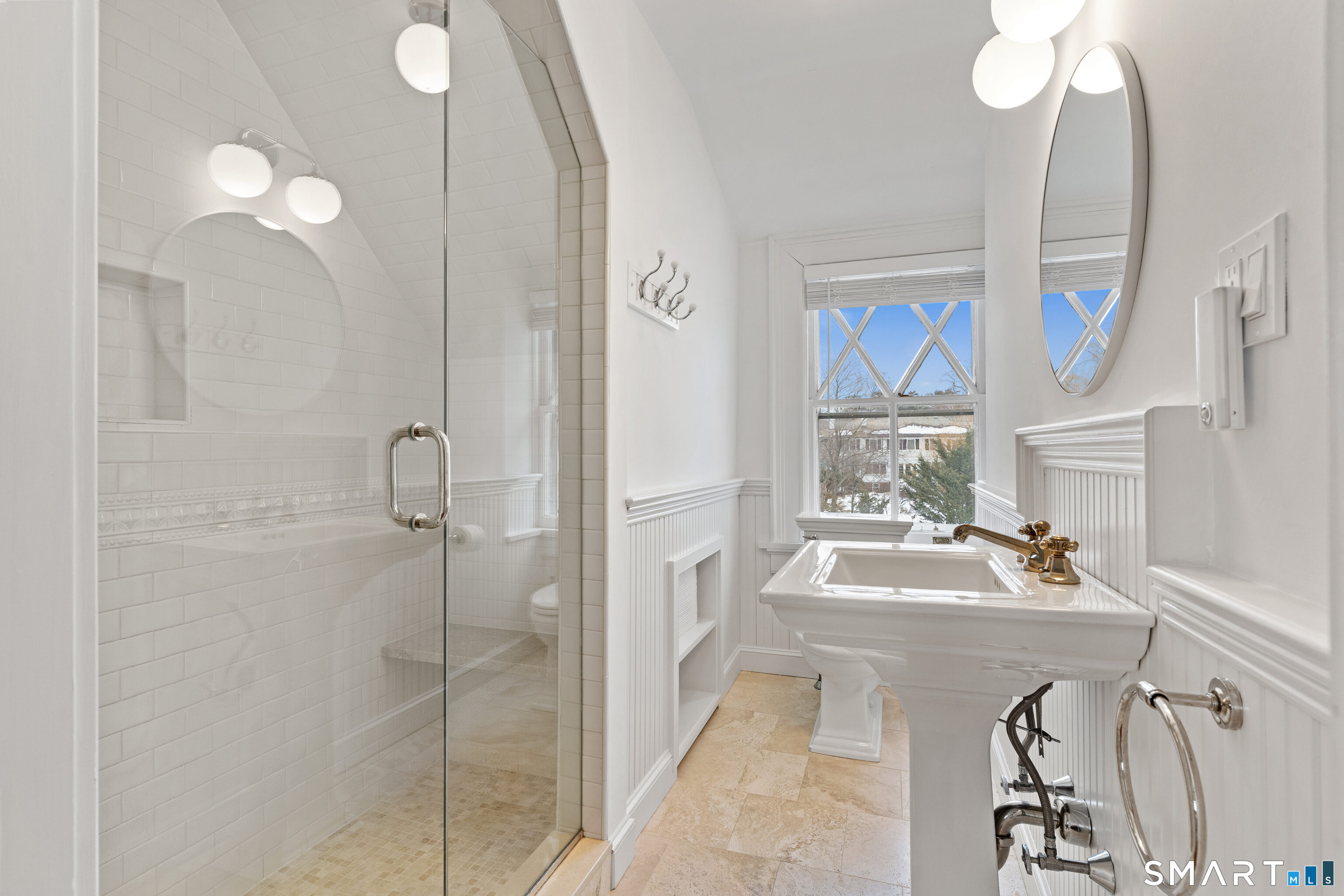40 Rogers Road Stamford, CT 06902 - Photo 29 of 40