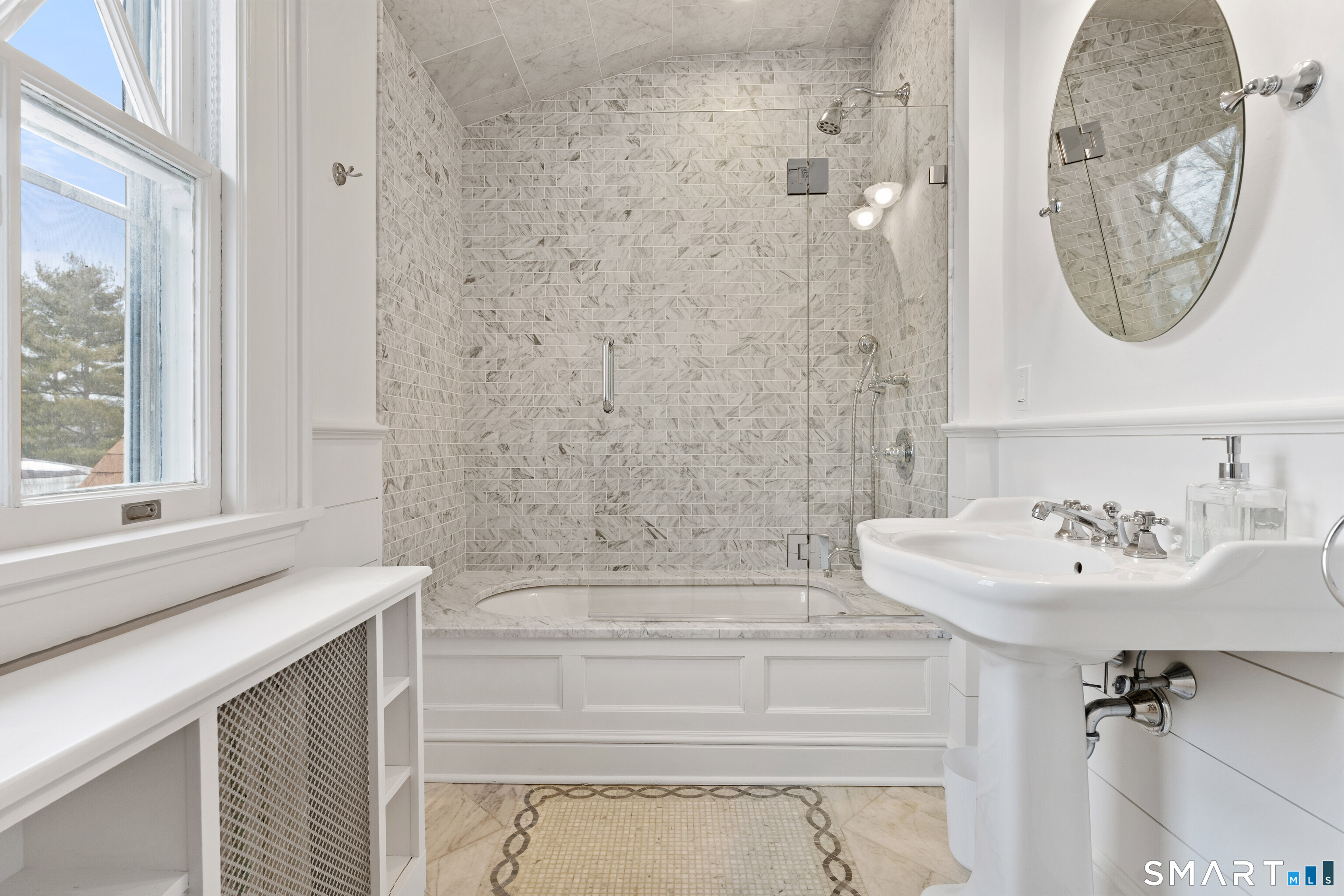 40 Rogers Road Stamford, CT 06902 - Photo 32 of 40