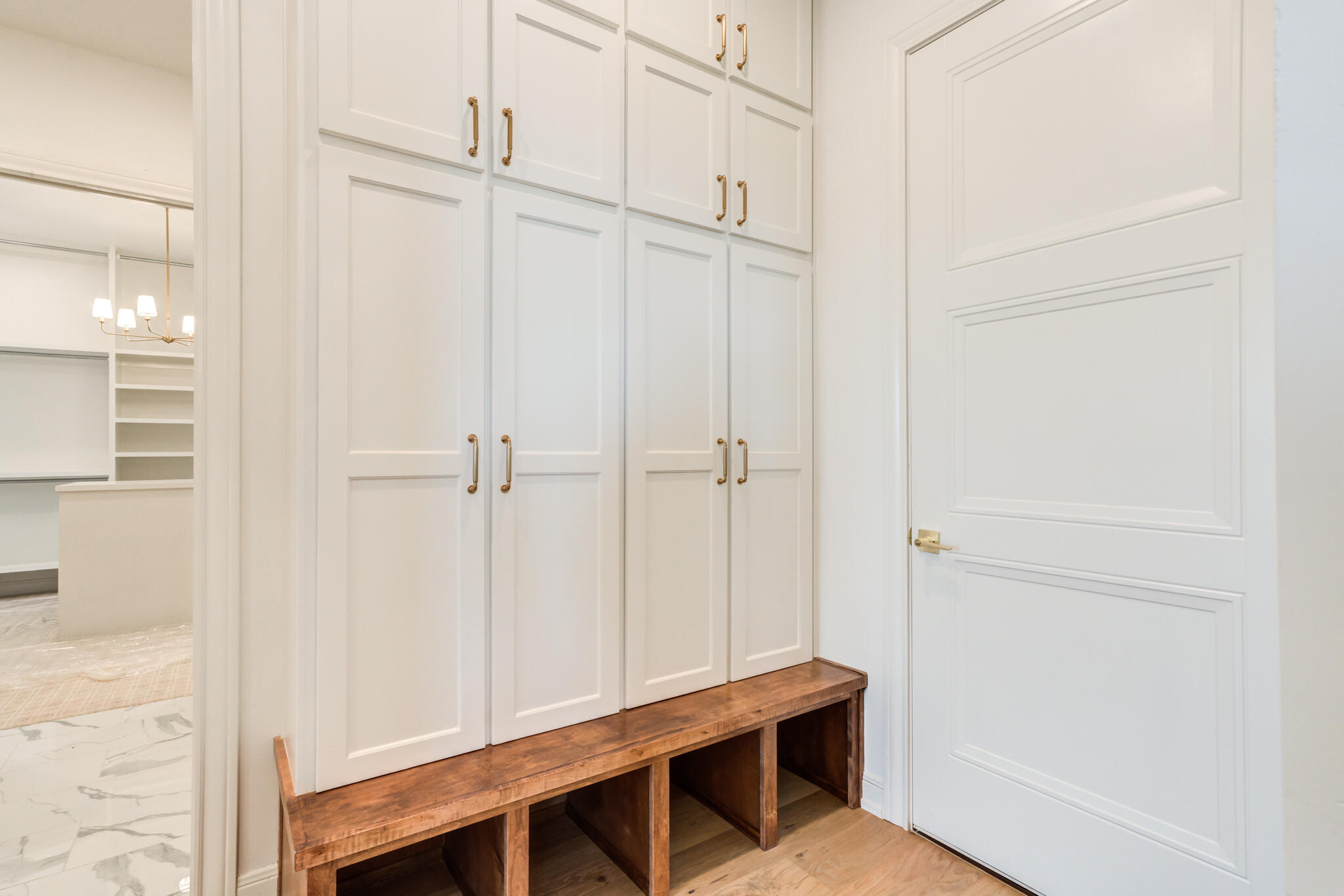5309 County Road 7670 Lubbock, TX 79424 - Photo 19 of 57 a view of room with wooden floor