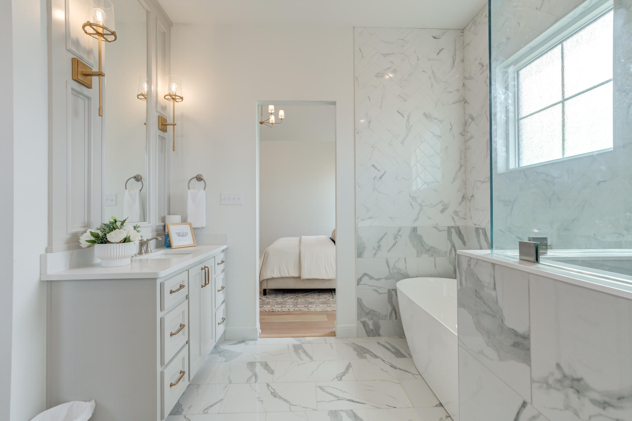 5309 County Road 7670 Lubbock, TX 79424 - Photo 22 of 57 a spacious bathroom with a tub sink and mirror