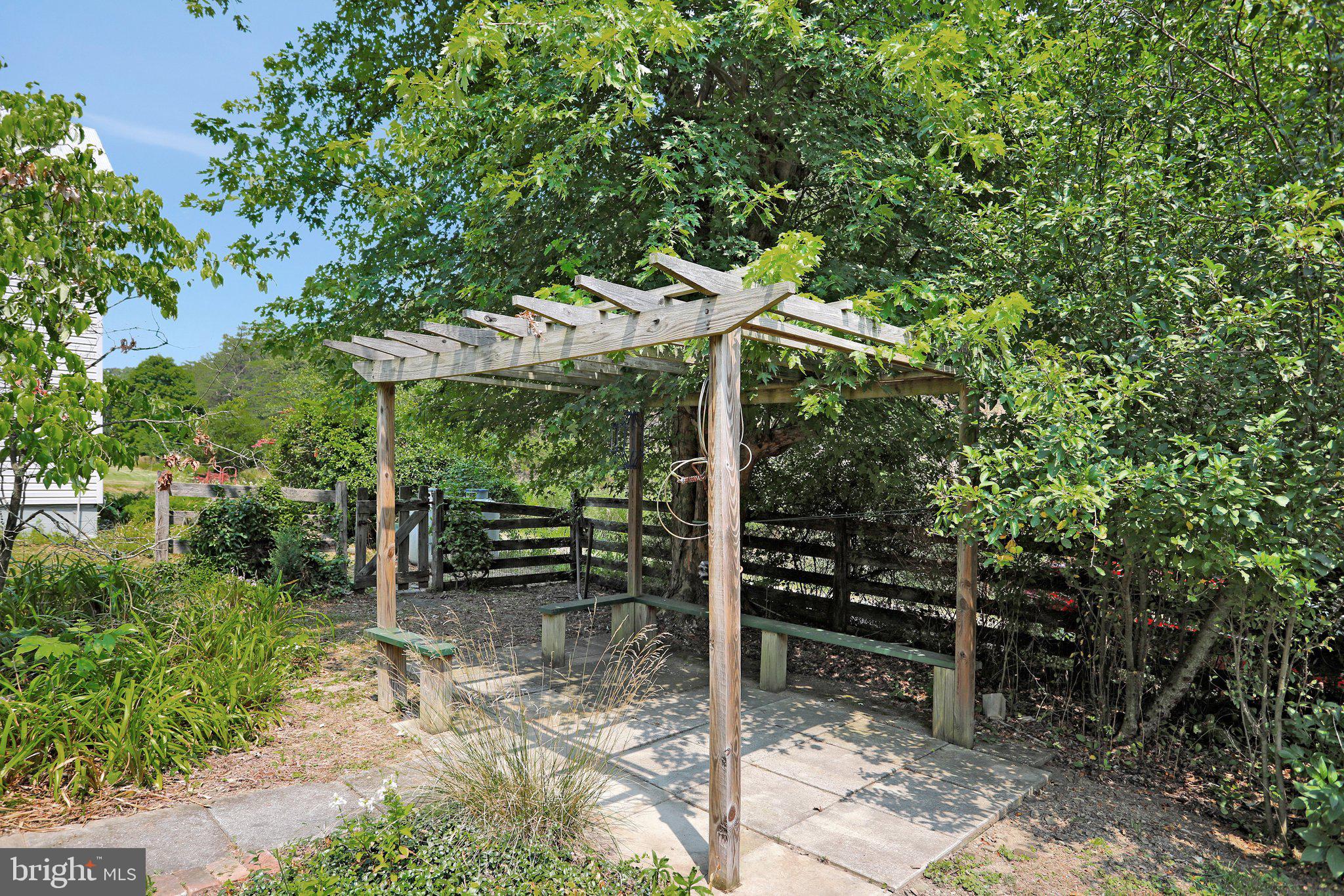 1189 Hartman Road Berkeley Springs, WV 25411 - Photo 38 of 56 Pergolla